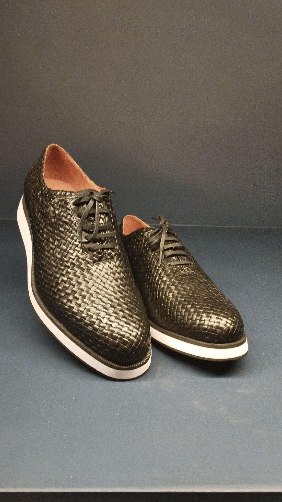 Derby Casual Dom Artigiano — tradição e leveza